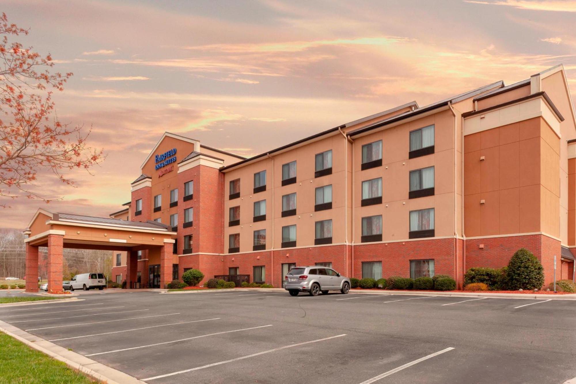 Fairfield Inn & Suites By Marriott Matthews Charlotte Esterno foto